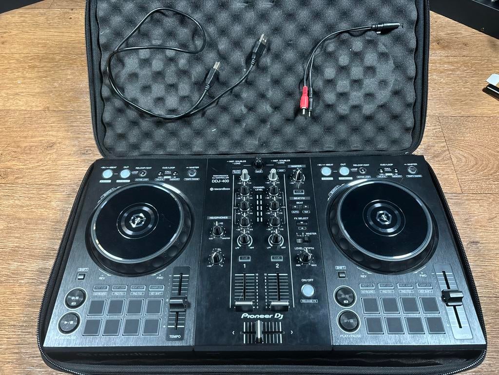 Pioneer DDJ-400 + Pioneer tas en kabels, Muziek en Instrumenten, Dj-sets en Draaitafels, Ophalen, Zo goed als nieuw, Dj-set, Pioneer