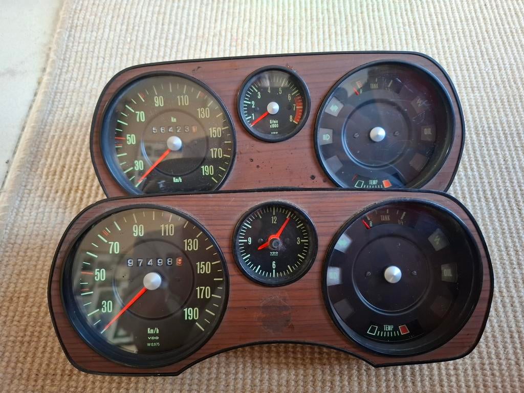 Dashboard audi 80 b1  vw passat b1, Auto-onderdelen, Ophalen of Verzenden, Audi