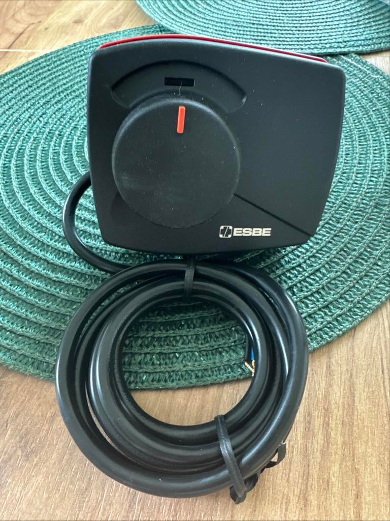 ESBE ARA, Ophalen of Verzenden, Slimme thermostaat, Nieuw