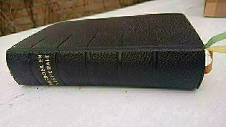 Volledig dagelijks Misboek en Vesperale, Antiek en Kunst, Ophalen of Verzenden