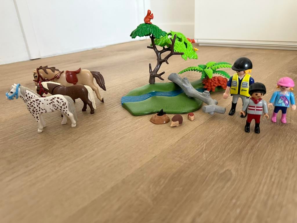Playmobil set 6947, Kinderen en Baby's, Speelgoed | Playmobil, Ophalen of Verzenden, Zo goed als nieuw, Complete set