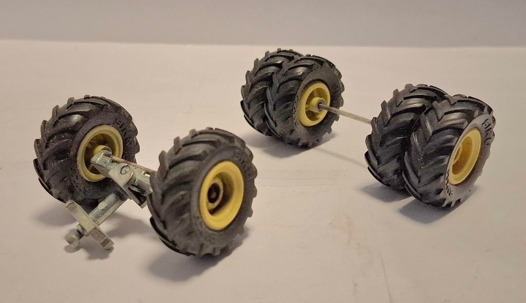 2852 vooras en achteras MB Trac 800, Ophalen of Verzenden, Tractor of Landbouw, SIKU