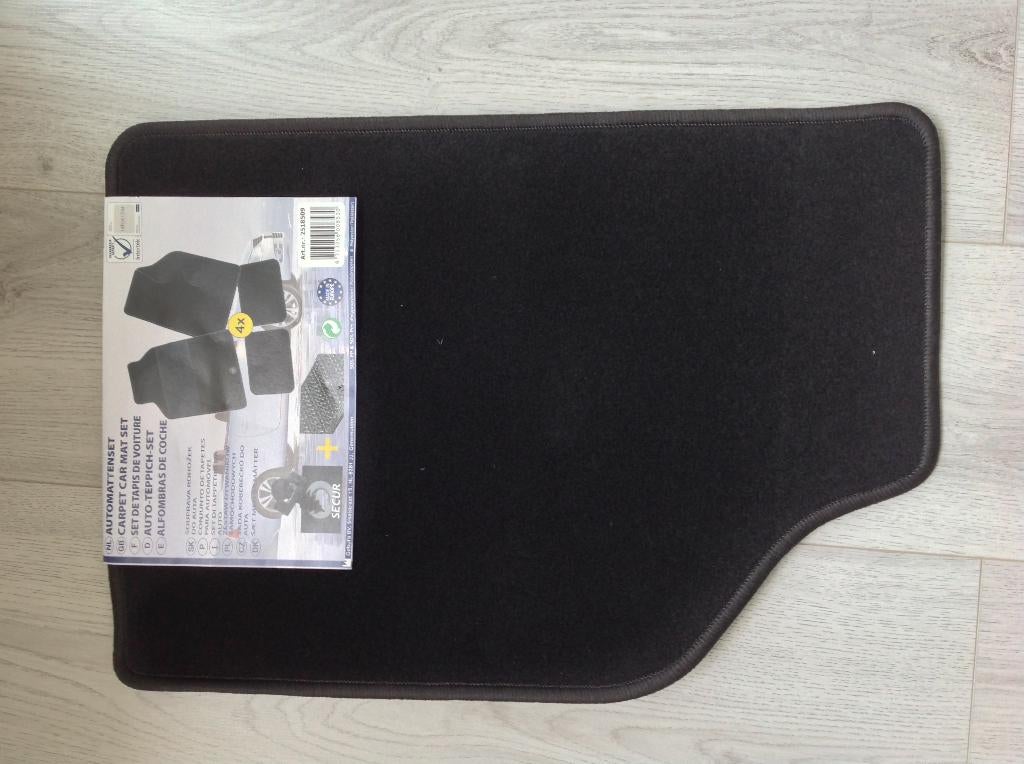 Automattenset 3 stuks universeel: 1x bijrijder 2x achter, Ophalen of Verzenden, Nieuw