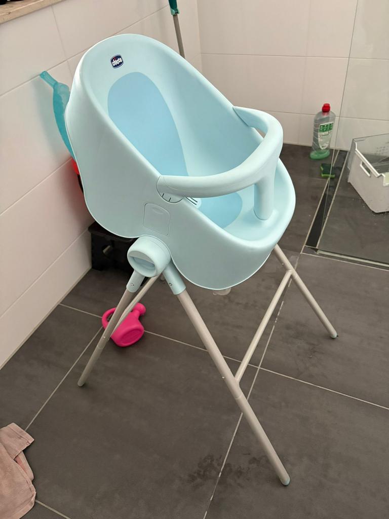 Chicco bubble nest douchestoel, Kinderen en Baby's, Badjes en Verzorging, Zo goed als nieuw, Badzitje of Badring, Standaard, Ophalen