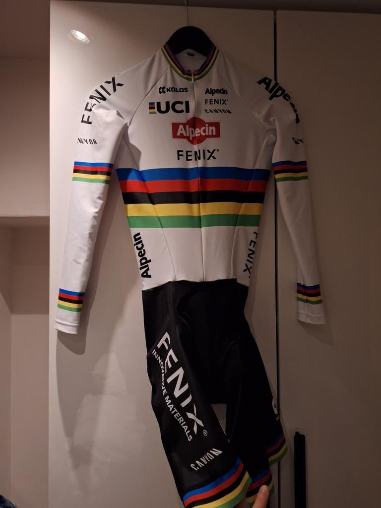 Wereldkampioen snelpak Mathieu van der Poel Alpecin Canyon, Fietsen en Brommers, Fietsaccessoires | Fietskleding, Ophalen, Bovenkleding