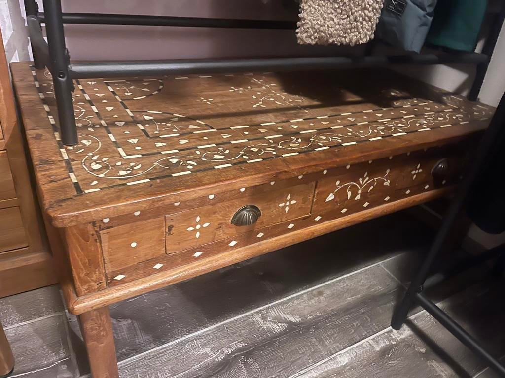 Side of salontafel uit India., Huis en Inrichting, Tafels | Salontafels, Ophalen, Gebruikt, 50 tot 100 cm, 100 tot 150 cm