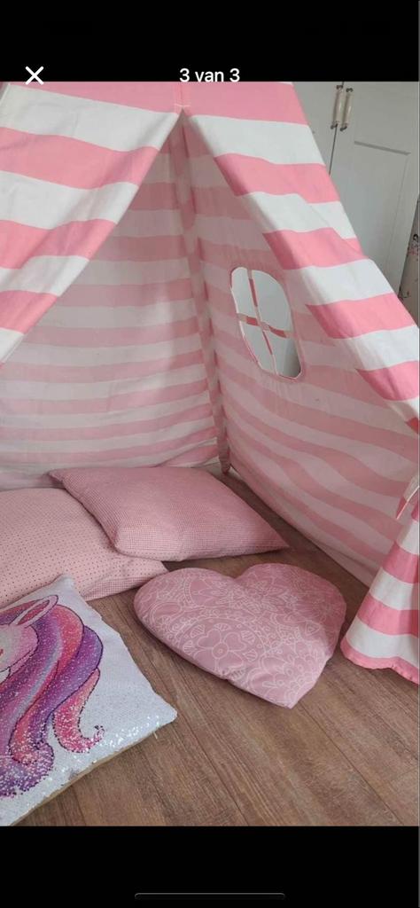 Roze tipi tent met kussens, Ophalen of Verzenden, Zo goed als nieuw