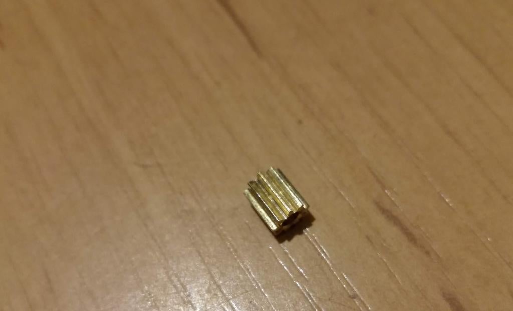 Tandwiel electrische trein 9 tands messing, hoogte 5mm, Service@marei.nl, Duplo, Marei Techniek, Verzenden