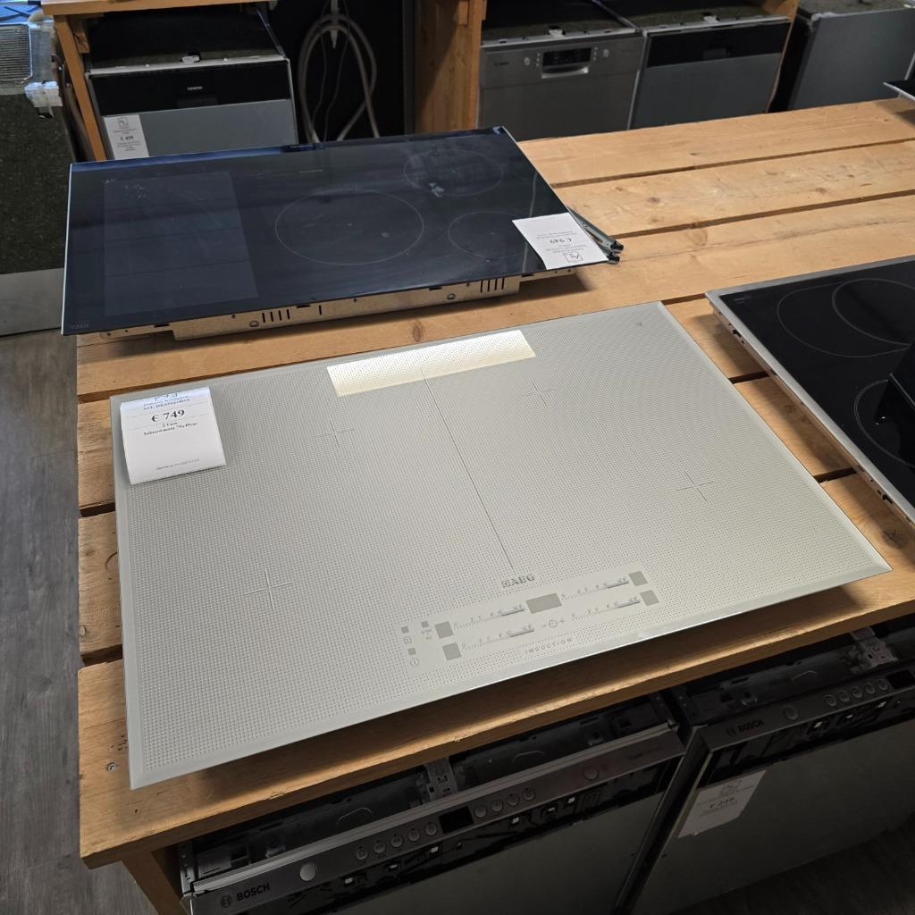 AEG inbouw inductie kookplaat HK8554400FS, Ophalen, Refurbished, 4 kookzones, Inbouw
