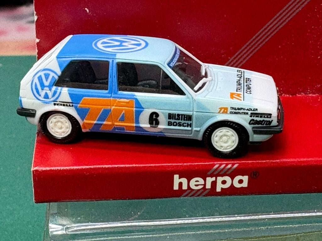 Herpa VW Golf Triumph-Adler  IMG7229/30, Ophalen of Verzenden, Nieuw, Auto, Herpa