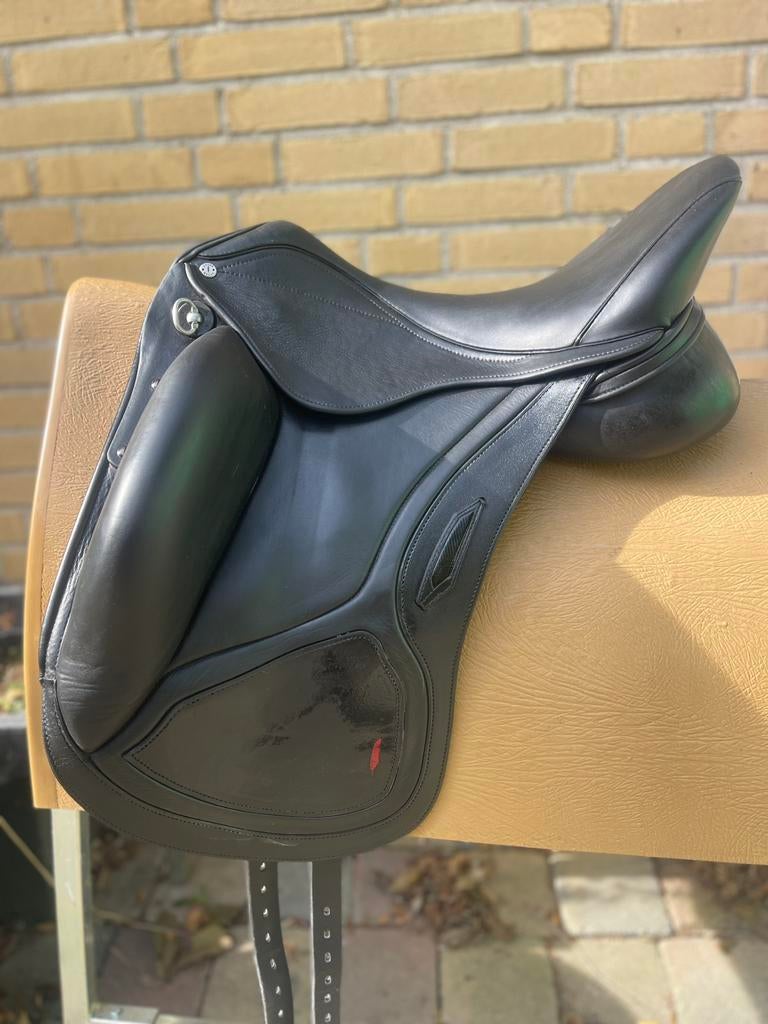 Aviar rook 1.0 17,5"  Gratis passervice op maat bij aanschaf, Dieren en Toebehoren, Paarden en Pony's | Zadels, Gebruikt, Zeeasterweg