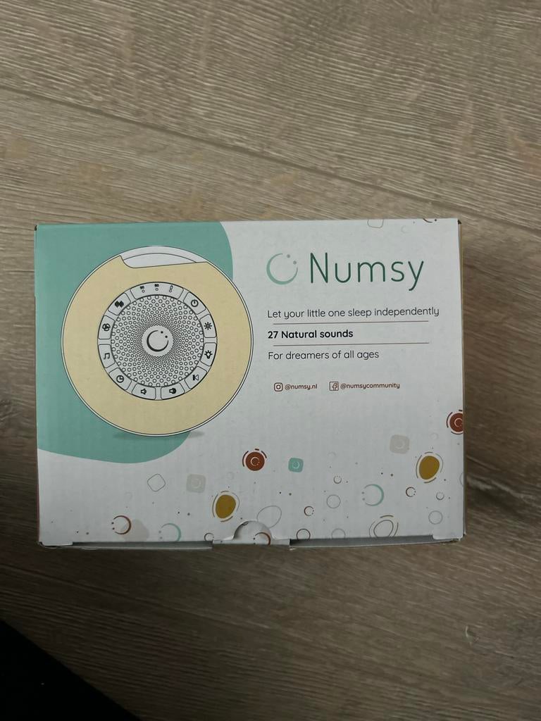 Numsy White Noise Apparaat Mini - Zo goed als nieuw, Kinderen en Baby's, Babyfoons, Ophalen of Verzenden, Zo goed als nieuw, Minder dan 100 meter