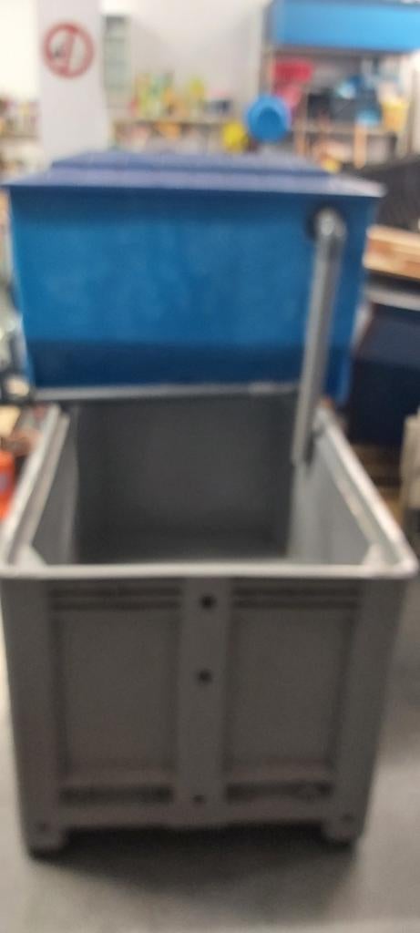 Quarataine bak incl filter(opgroeibak), Tuin en Terras, Vijver-toebehoren, Ophalen, Vijverfilter