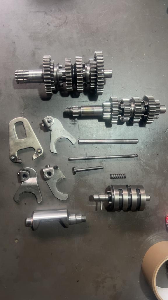 Am6 Versnellingsbak Compleet - Pinnen, Vorken, Schakelwals, Fietsen en Brommers, Brommeronderdelen | Algemeen, Gebruikt, Blok