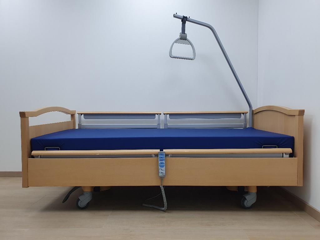Hoog laag bed - zorgbed - senioren bed - Wissner Bosserhoff, Verstelbaar, 90 cm, Verzenden, Zo goed als nieuw