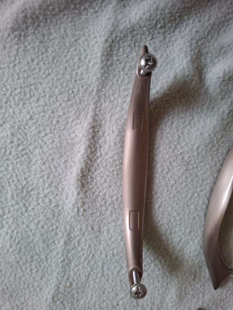 9 Bruynzeel Keuken Kast Handvatten - RVS, Huis en Inrichting, Keuken | Keukenelementen, Gebruikt, Minder dan 100 cm, Minder dan 50 cm