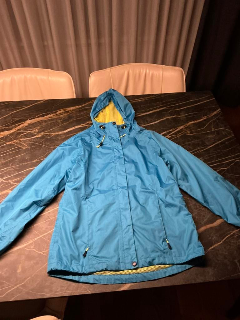 Te koop regenjas maat s .nieuw nog nooit gedragen, Ophalen, Nieuw, Regenjas