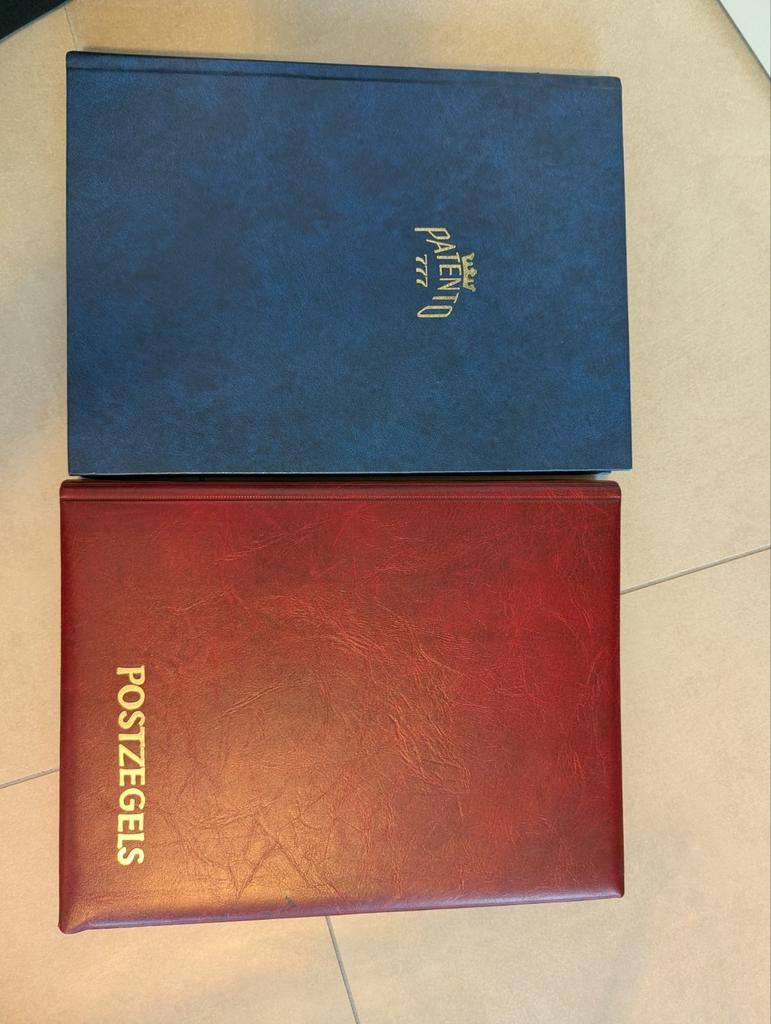 Postzegelverzameling Nederland & Internationaal, Onbekend, Complete serie, Ophalen of Verzenden, Zo goed als nieuw