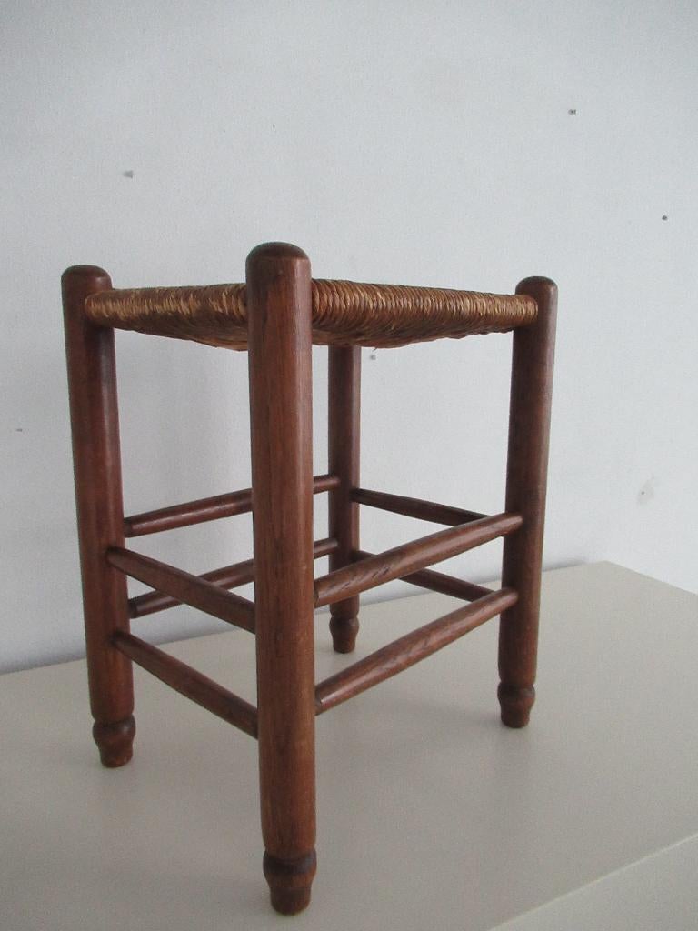 vintage houten  kruk met biezen zitting, Ophalen, Gebruikt, Hout