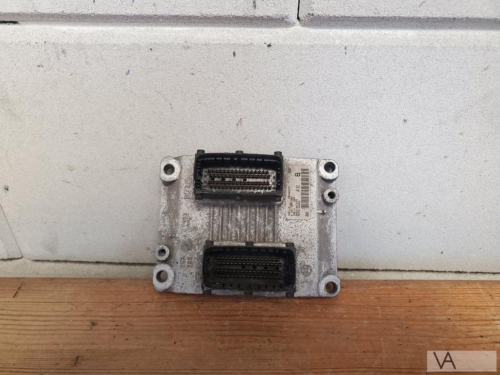 Alfa Romeo 147 1.6 twinspark ecu motorcomputer 0261207727, Ophalen of Verzenden, Gebruikt, Alfa Romeo