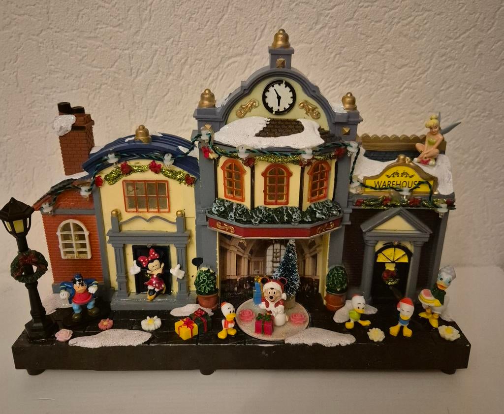 Prachtig kerst huis
Met Tinkerbell minnie Mickey
Kwik.kwak, Verzamelen, Disney, Ophalen of Verzenden, Mickey Mouse, Zo goed als nieuw