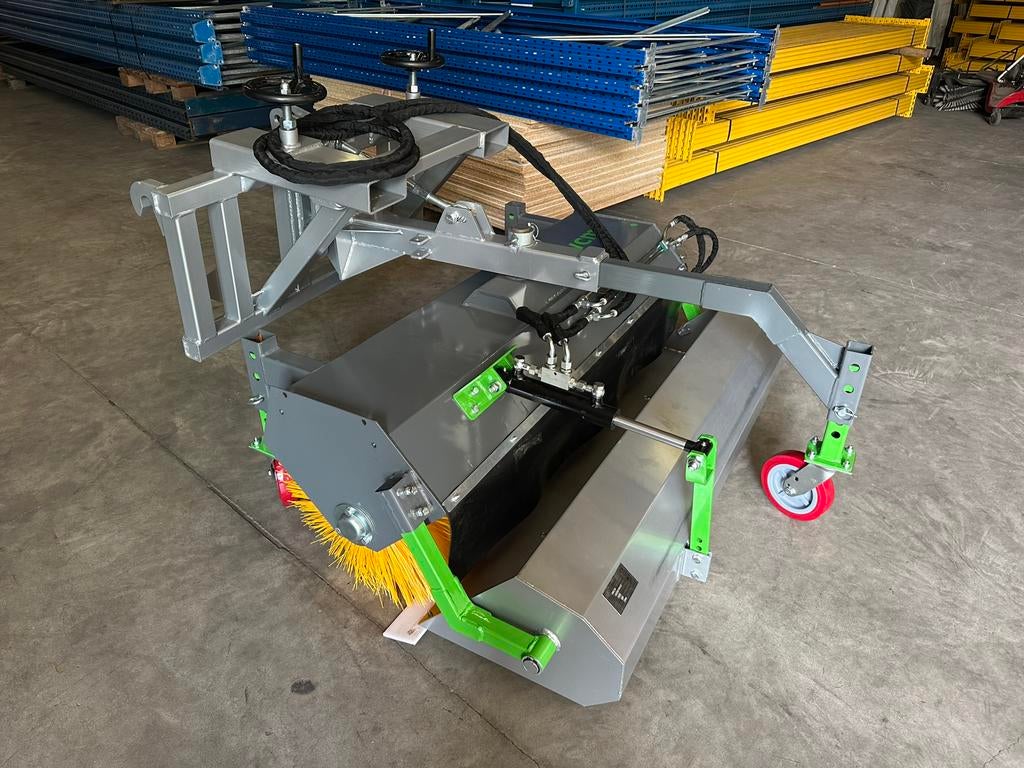 Hydraulische rolbezem l Nieuw l Rolbezem l 1.55 breed l, Ophalen of Verzenden, Nieuw