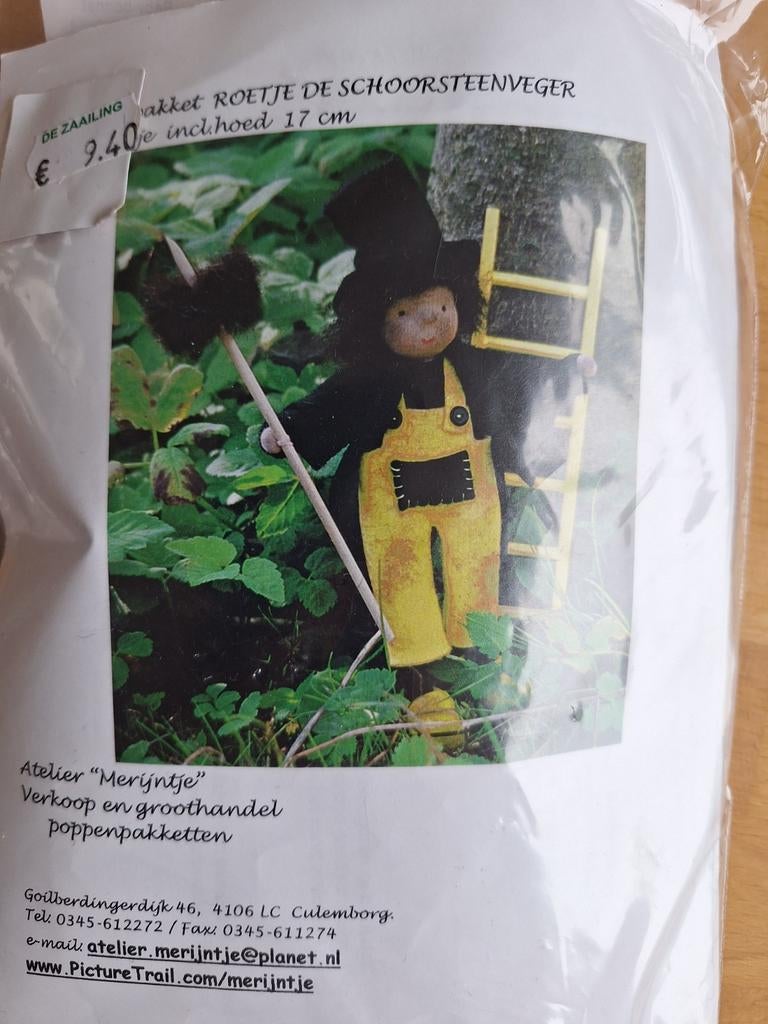 Vilt atelier Merijntje Roetje de Schoorsteenveger, Hobby en Vrije tijd, Vilt, Ophalen of Verzenden, Nieuw, Boek of Patroon