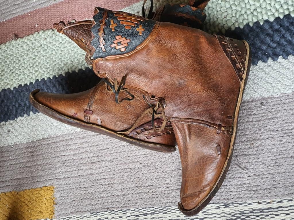 Turkse schoenen, Ophalen of Verzenden, Zo goed als nieuw