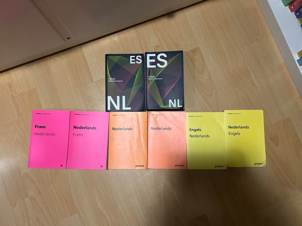 Woordenboeken, Diversen, Ophalen, Zo goed als nieuw