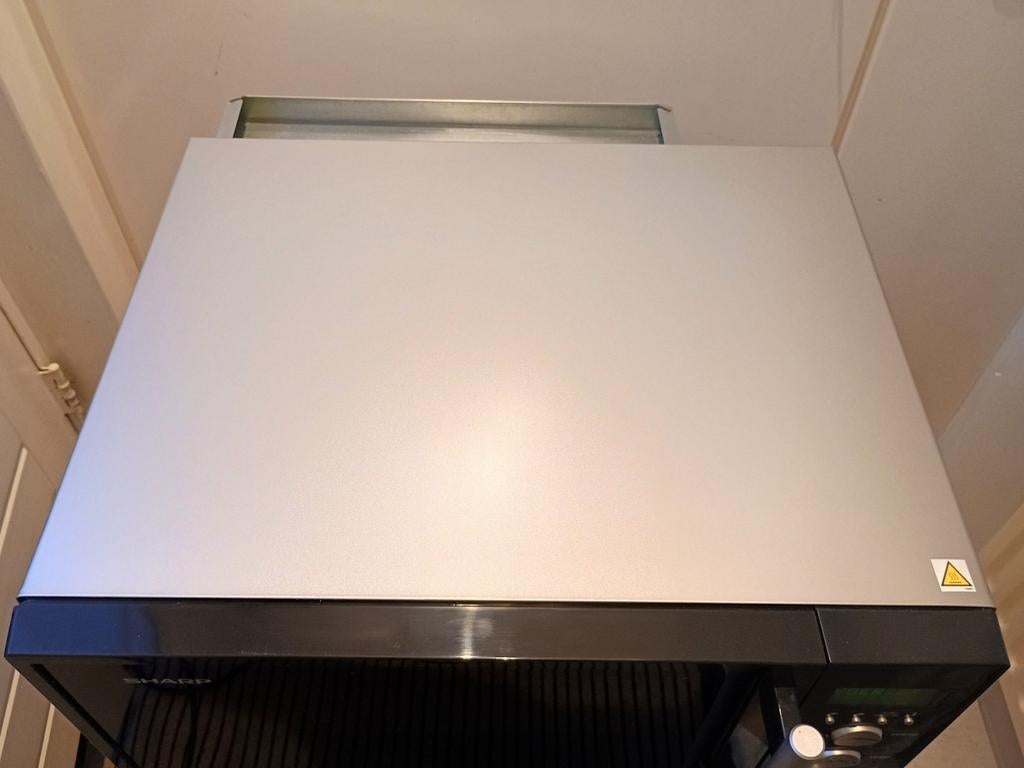 Sharp vrijst. combimagnetron hetelucht grill R-931(BK)W 2019, Combimagnetron, Gebruikt, Verzenden, .