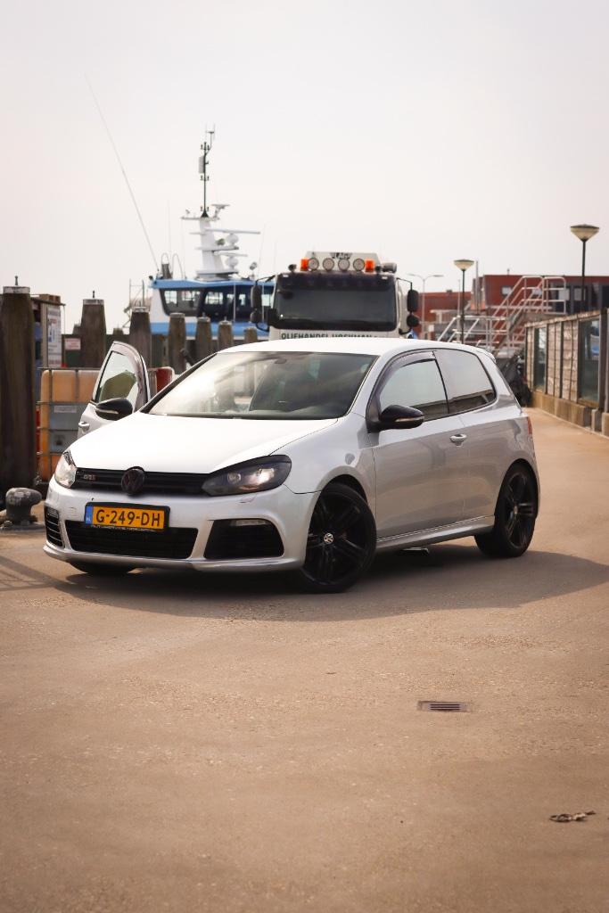 Golf 6 GTI | R20 Pakket | 175.000 km | Sportuitlaat | €7.999, 65 €/maand, Zwart, 4 cilinders, 1984 cc