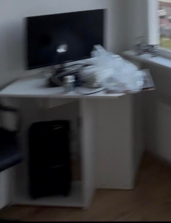 Hoek Computer Bureau only till 14 February, Huis en Inrichting, Ophalen of Verzenden, Gebruikt