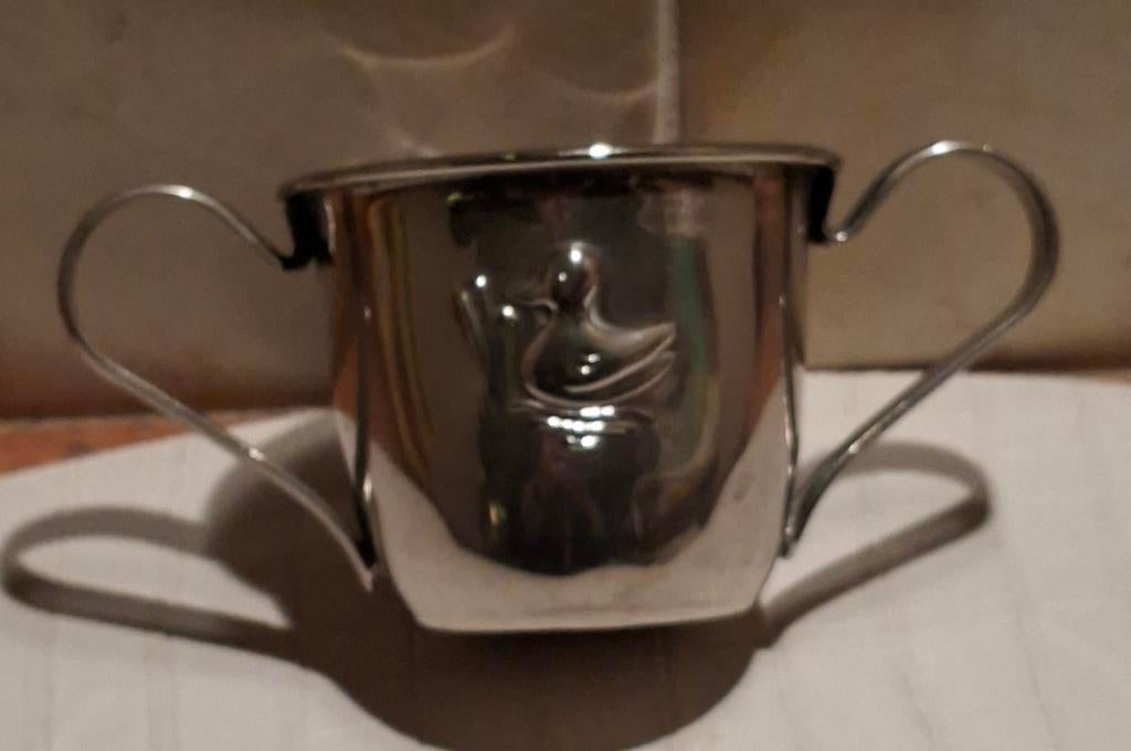 Verzilverde kinderbeker Eend, Antiek en Kunst, Ophalen of Verzenden