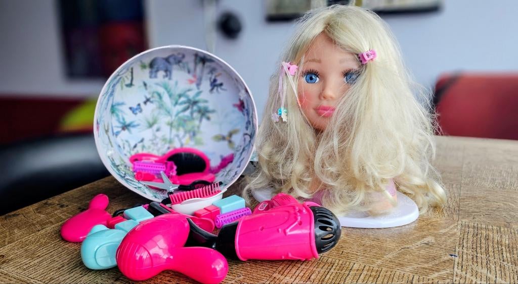 Kappershoofd met kapsalon accessoires, Ophalen of Verzenden