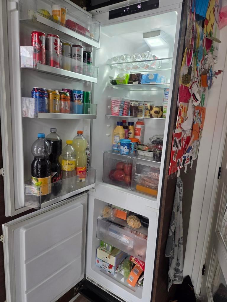 Inbouw koelkast met vriezer en digitaal display, Ophalen, Gebruikt, 200 liter of meer, 60 cm of meer