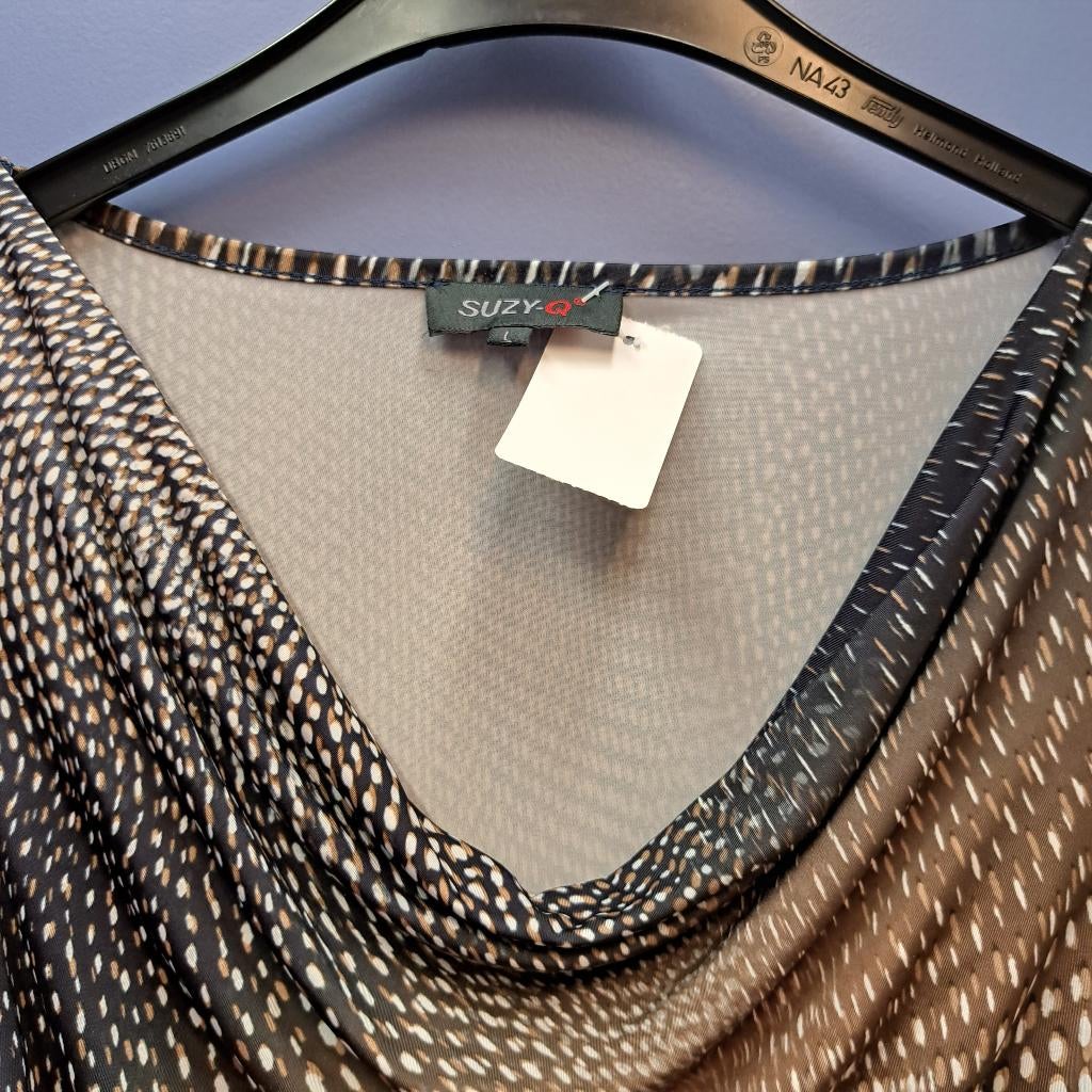 Suzy Q jurk waterval halsje in bruin tinten geprint L 42612, Kleding | Dames, Bruin, ., Ophalen of Verzenden, Zo goed als nieuw