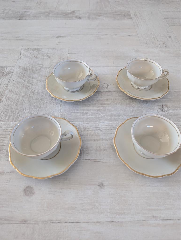 Bavaria Crèmekleurige Kop en Schotels met Gouden Rand, Ophalen of Verzenden