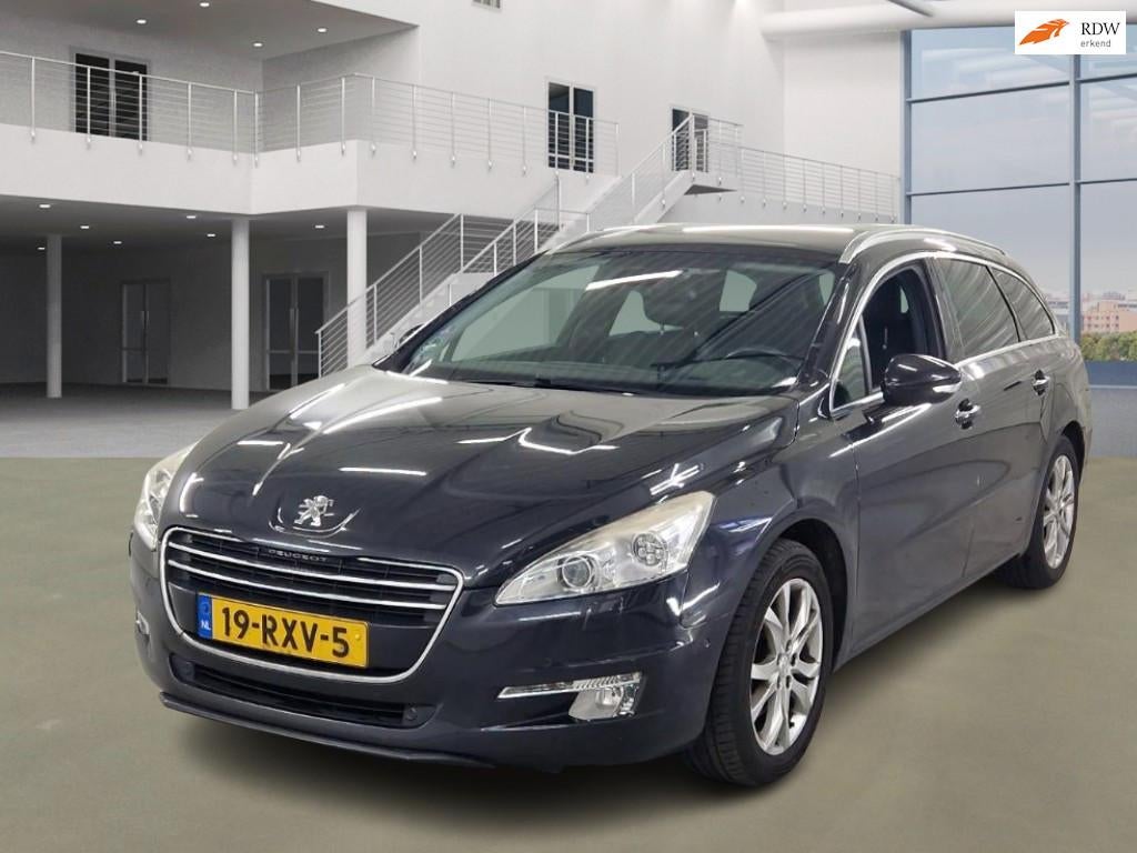 Peugeot 508 SW 1.6 THP Allure PANO AUT NAVI PSENSOR LEDER TR, Euro 5, Zwart, 1405 kg, 750 kg