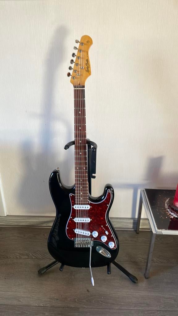 Harley Benton  stratocaster gitaar, Ophalen, Zo goed als nieuw, Solid body, Overige merken