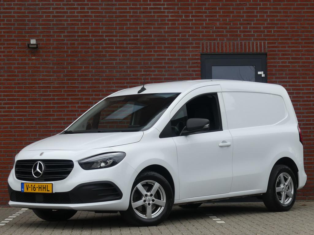 Mercedes-Benz Citan 110 CDI Pro 3 Persoons LED/Trekhaak/Came, Gebruikt, Euro 6, 4 cilinders, Mercedes-Benz