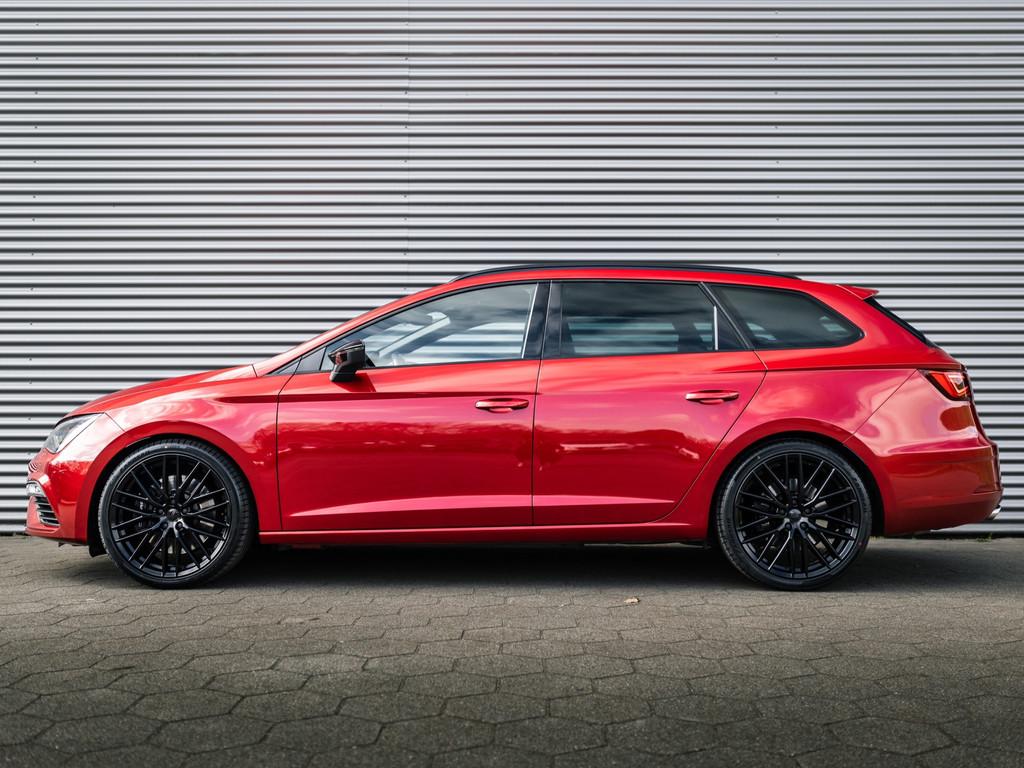 SEAT Leon ST 2.0 TSI CUPRA 300 4DRIVE VIRTUAL BEATS DCC, Automaat, Gebruikt, Zwart, 4 cilinders