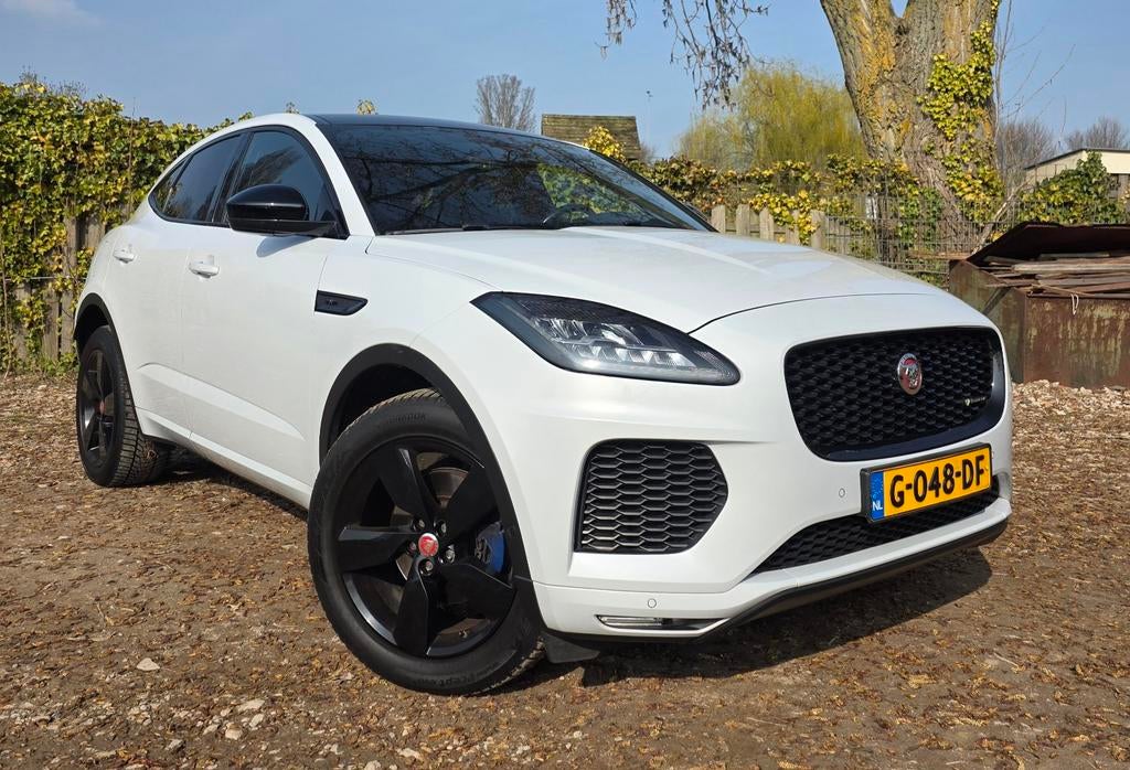 Unieke Jaguar E-Pace 2.0 White & Black Pano Full Options, Auto's, Jaguar, Voorwielaandrijving, 4 cilinders, Wit, E-Pace