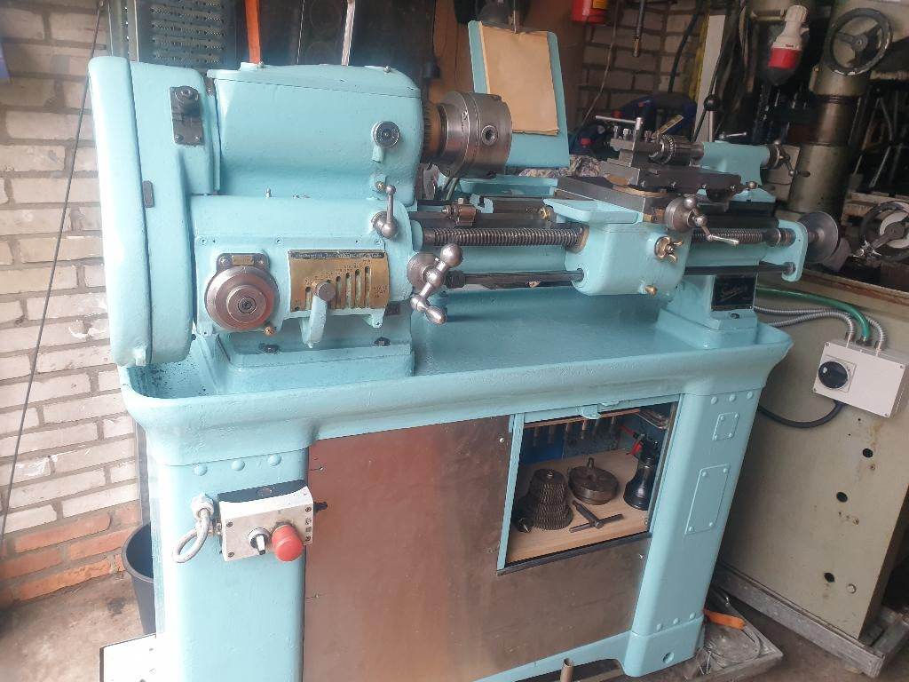 SUPER PRECISIE METAALDRAAIBANK CROMWELL S800, Ophalen, Zo goed als nieuw, Metaaldraaibank, Minder dan 500 mm