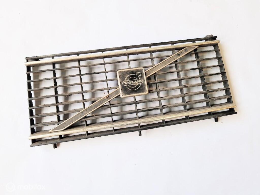 Grille Volvo 242 244 245 79-80 1246618, Auto-onderdelen, Carrosserie en Plaatwerk, Gebruikt, Ophalen of Verzenden, Volvo, Volvo