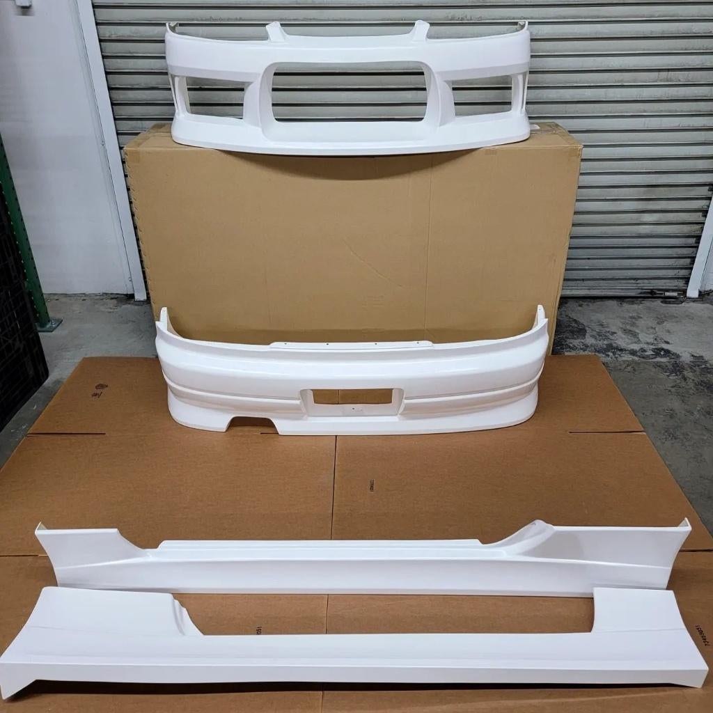 M-Sports bodykit bumper skirts - Nissan 200sx Silvia S15, Auto diversen, Tuning en Styling, Ophalen of Verzenden