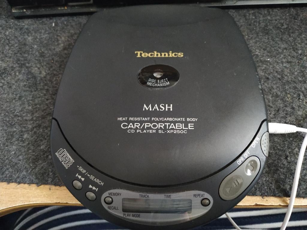 Technics SL-XP255C DRAAGBARE CD-SPELER, Ophalen of Verzenden, Gebruikt, Technics, Draagbaar