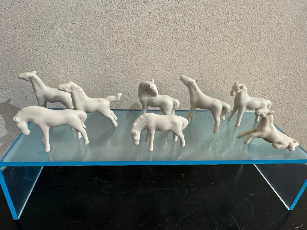 Chinees porselein miniatuur Paard beeldjes, Ophalen of Verzenden, Gebruikt, Dier