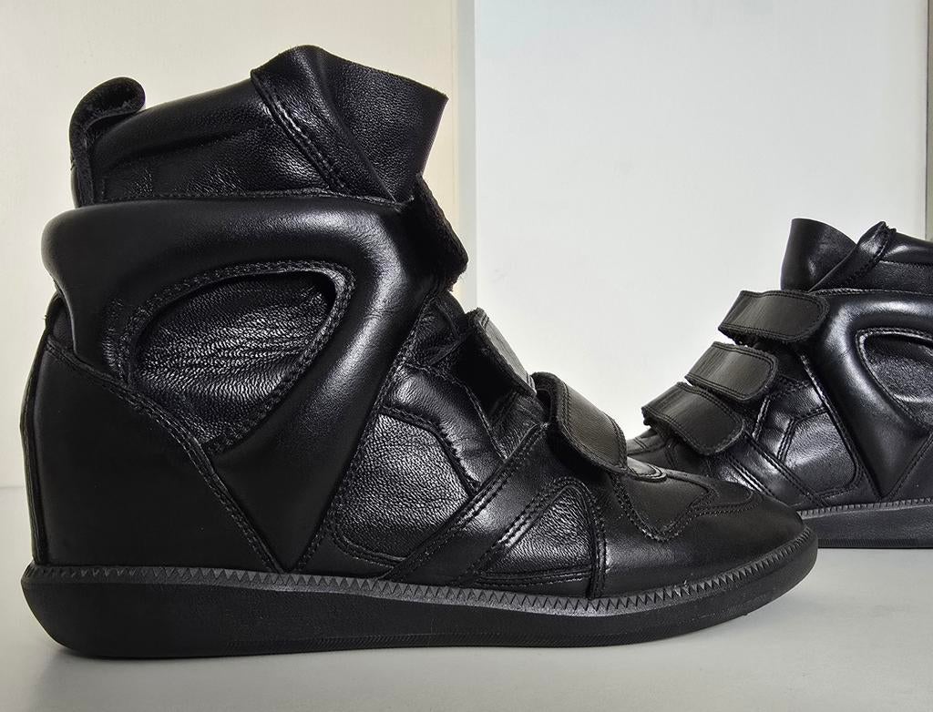 ISABEL MARANT BUCKEE BEKETT MAAT 38. Zwarte sneakers sleehak, Kleding | Dames, Isabel Marant, Zwart, Nieuw, Ophalen of Verzenden