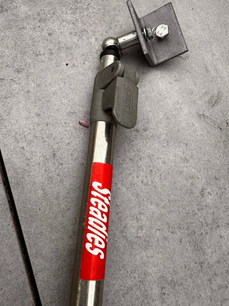 Caravan Steadies, Caravans en Kamperen, Ophalen, Gebruikt