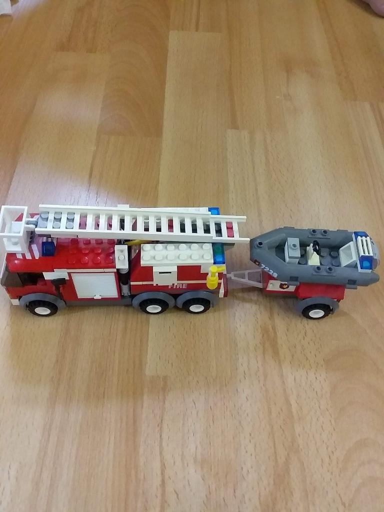 lego nr 7739 brandweer auto, Inclusief minifiguren, Lego, Ophalen of Verzenden, City